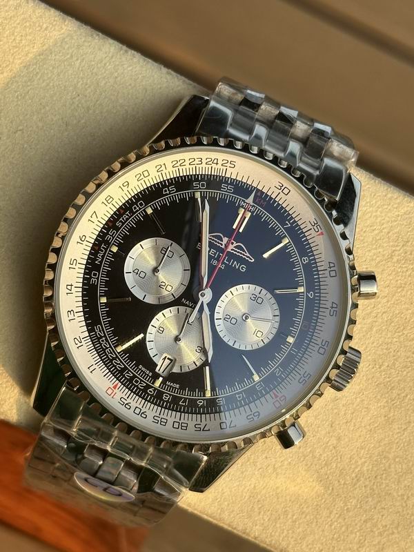 Breitling 43mm 082714